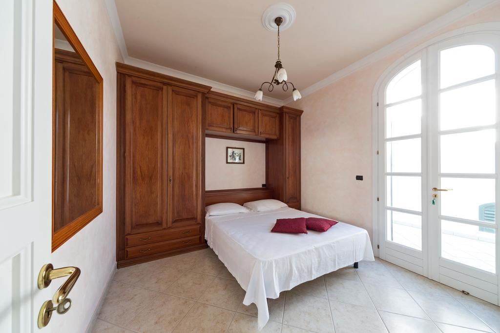 La Ripostiera By Barbarhouse Villa Castro  Exterior photo